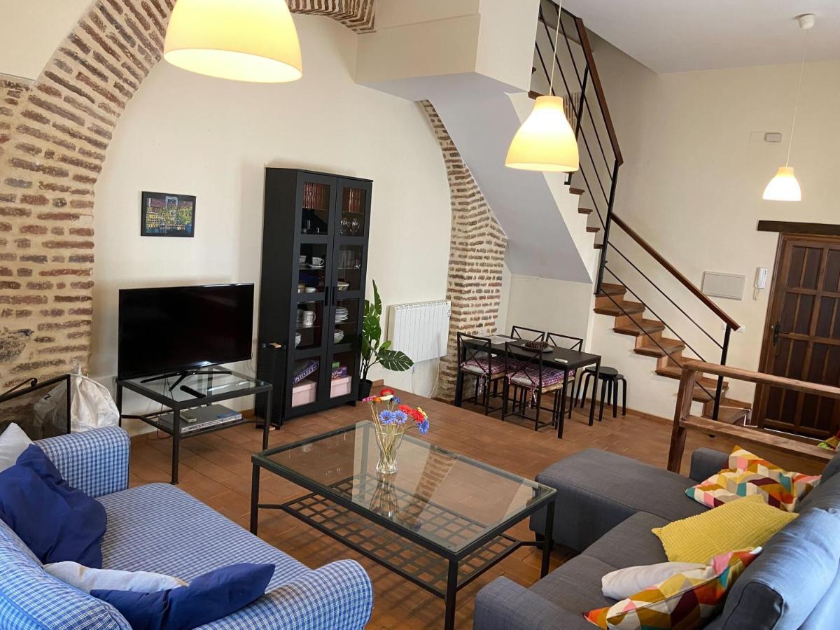 Duplex Con Piscina En Centro Cazalla كثل دي لا سييرا المظهر الخارجي الصورة