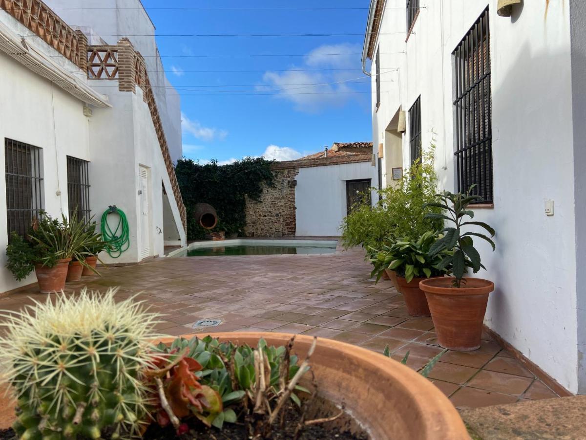 Duplex Con Piscina En Centro Cazalla كثل دي لا سييرا المظهر الخارجي الصورة