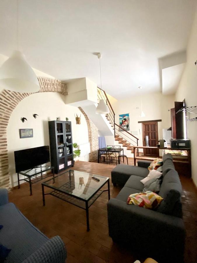 Duplex Con Piscina En Centro Cazalla كثل دي لا سييرا المظهر الخارجي الصورة